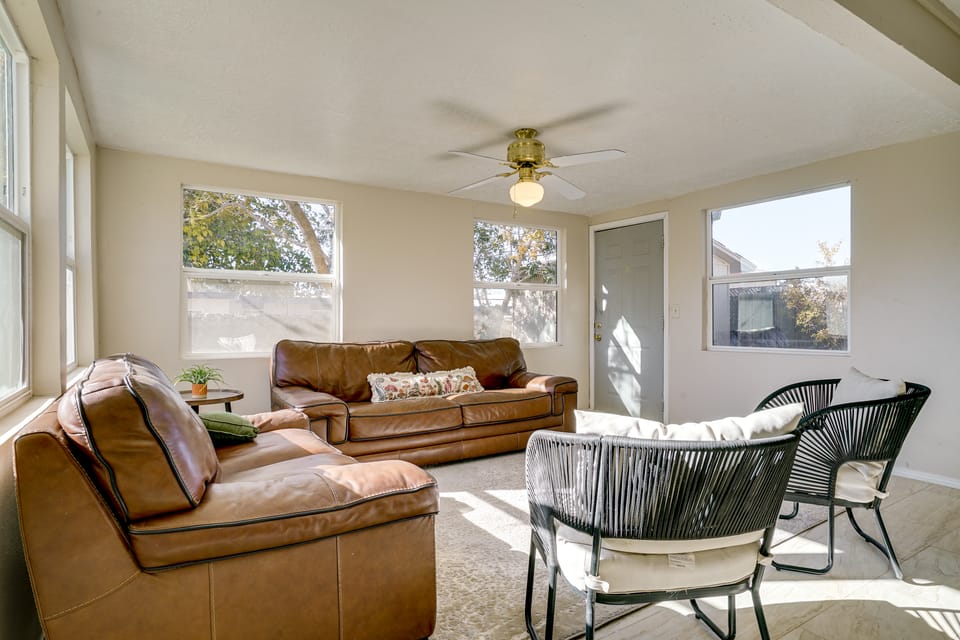 Fire Pit + Yard: El Paso Retreat By Fort Bliss! House in Ciudad Juarez