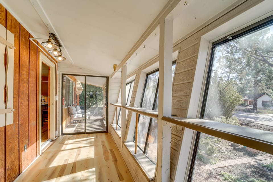 Near Scenic Trails & Parks! Central Payson Retreat House in Payson