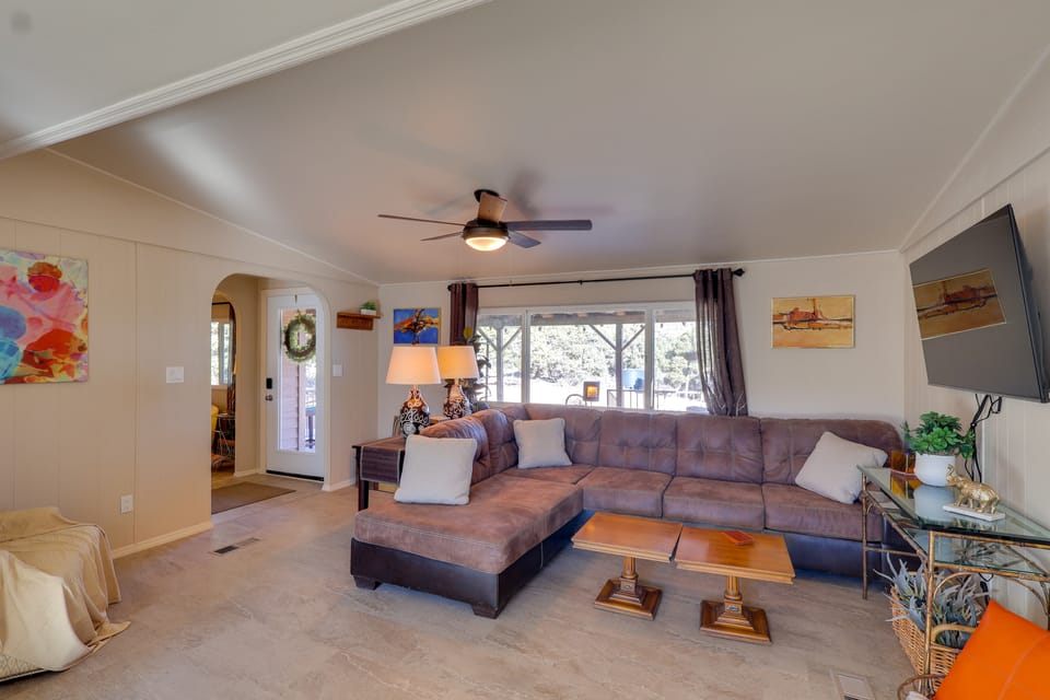 Hualapai Mtn Views on 2 Acres: 'Thunderhead' Home House in Arizona