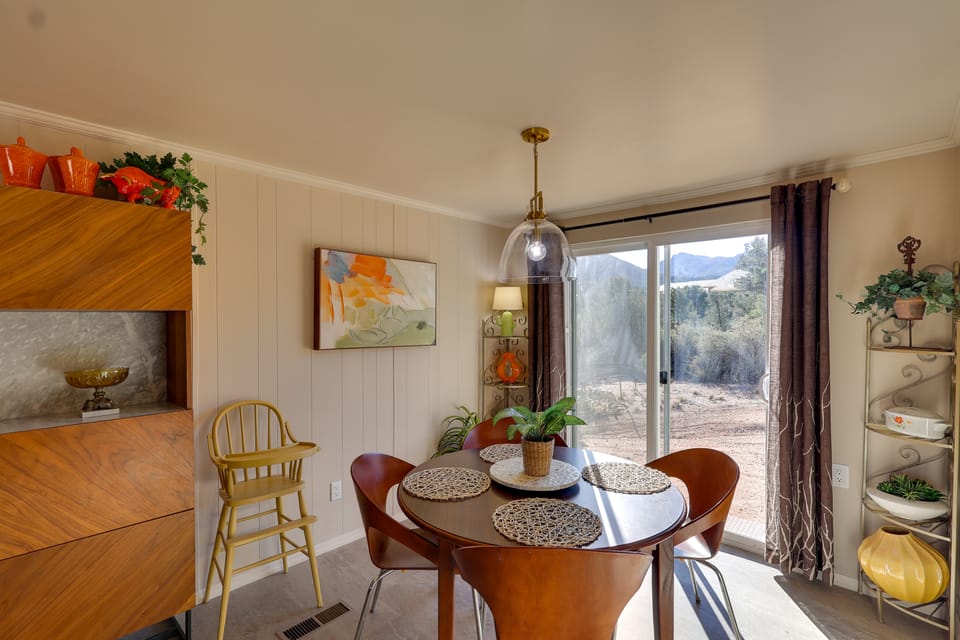 Hualapai Mtn Views on 2 Acres: 'Thunderhead' Home House in Arizona
