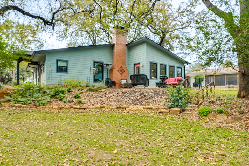 Texoma Retreat w/ Yard, Fire Pit & Boat Parking House in Lake Texoma