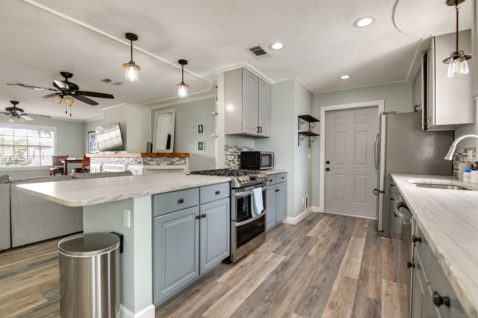 1/2 Mi to River! Poolside Escape on Merritt Island House in Merritt Island