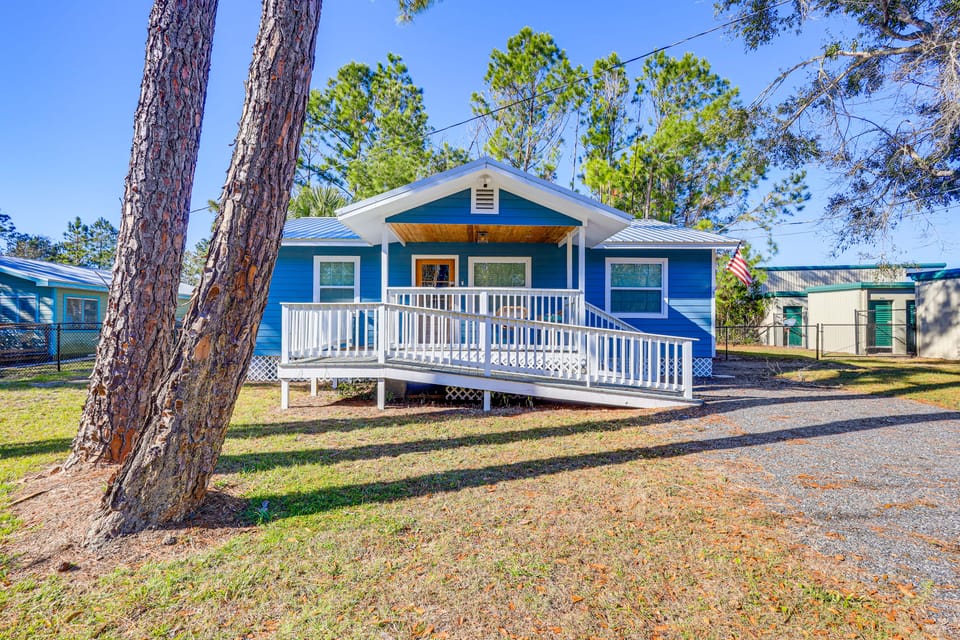 Anglers’ Paradise! Steinhatchee Home, Dogs Welcome House in Florida