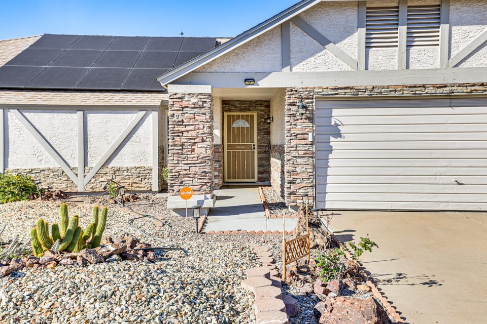 Private Pool & Fenced Yard: Sunny Glendale Getaway House in Glendale