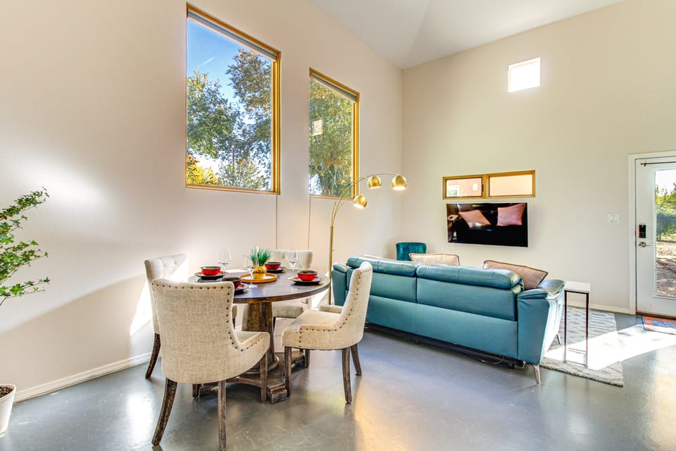 Stylish Home 2 Mi to Old Town Albuquerque! House in Albuquerque