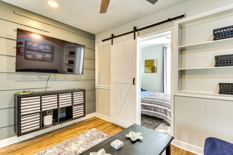 Close to Camden Clark: Central Parkersburg Condo Apartment in Parkersburg