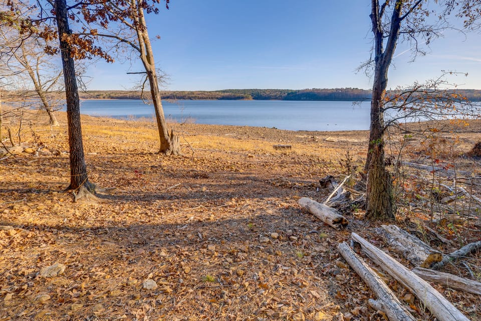 Waterfront Home on Greers Ferry Lake w/ Game Room House in Greers Ferry Lake