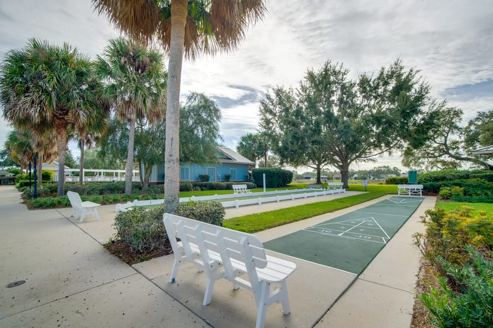 1 Mi to Golf: Home w/ Chic Patio in The Villages House in The Villages