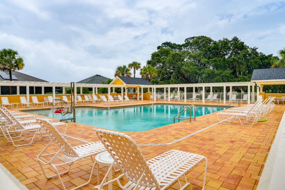1 Mi to Golf: Home w/ Chic Patio in The Villages House in The Villages