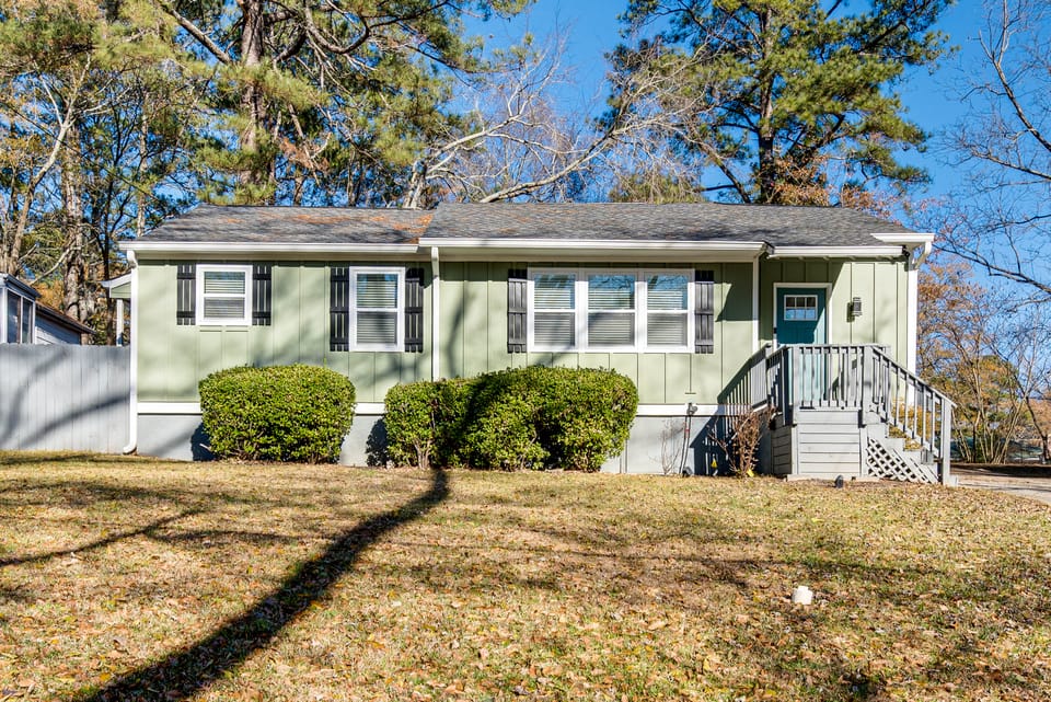 Fenced Backyard! West ATL Home Near Mercedes-Benz House in Atlanta