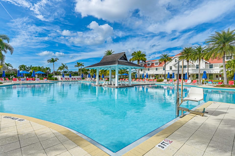 3 Mi to Naples Beach! Couple's Resort Getaway House in Collier County