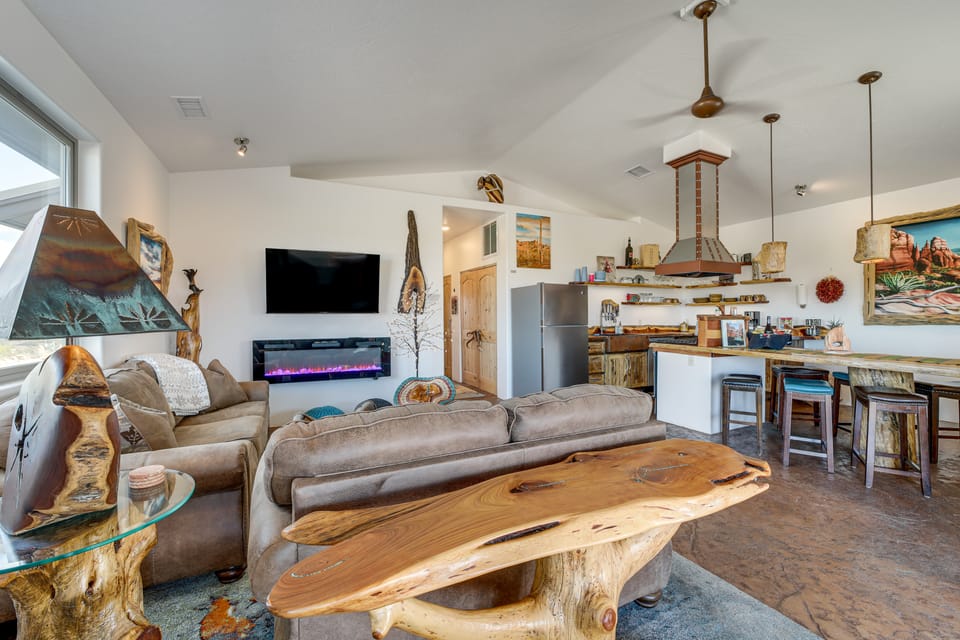 Surrounding Mtn & Valley Views! Cornville Getaway House in Cornville