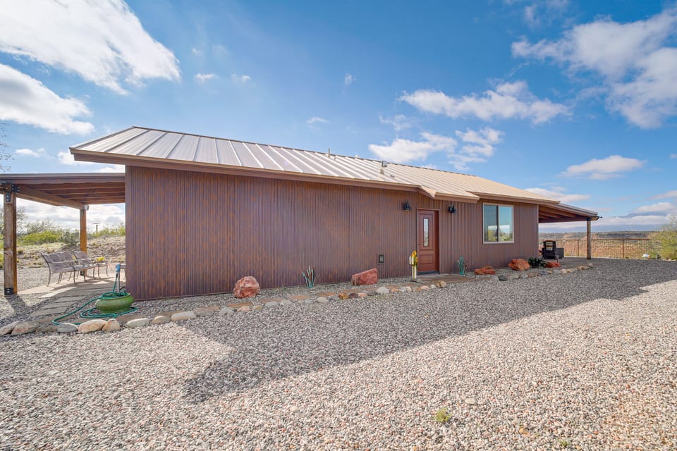 Surrounding Mtn & Valley Views! Cornville Getaway House in Cornville