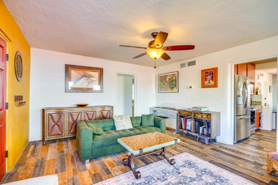 Fire Pits & Grill at Central Tucson Home Base! House in Tucson