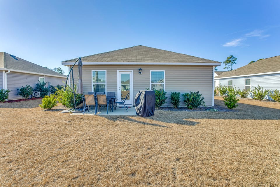 3 Mi to Holden Beach! Family Home w/ Patio House in Varnamtown