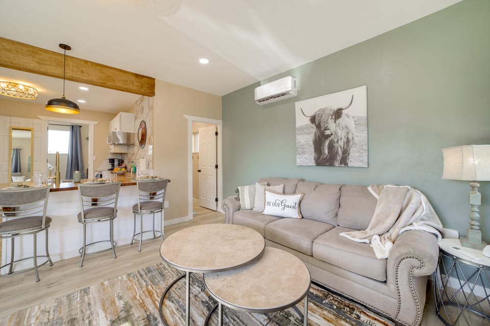 Dtwn McAlester Home Near Wedding Chapel & Casino House in McAlester