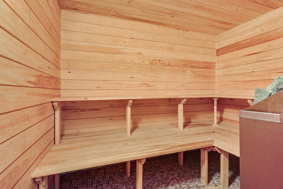 Near Okemo & Killington: Home w/ Sauna & Fireplace House in Plymouth