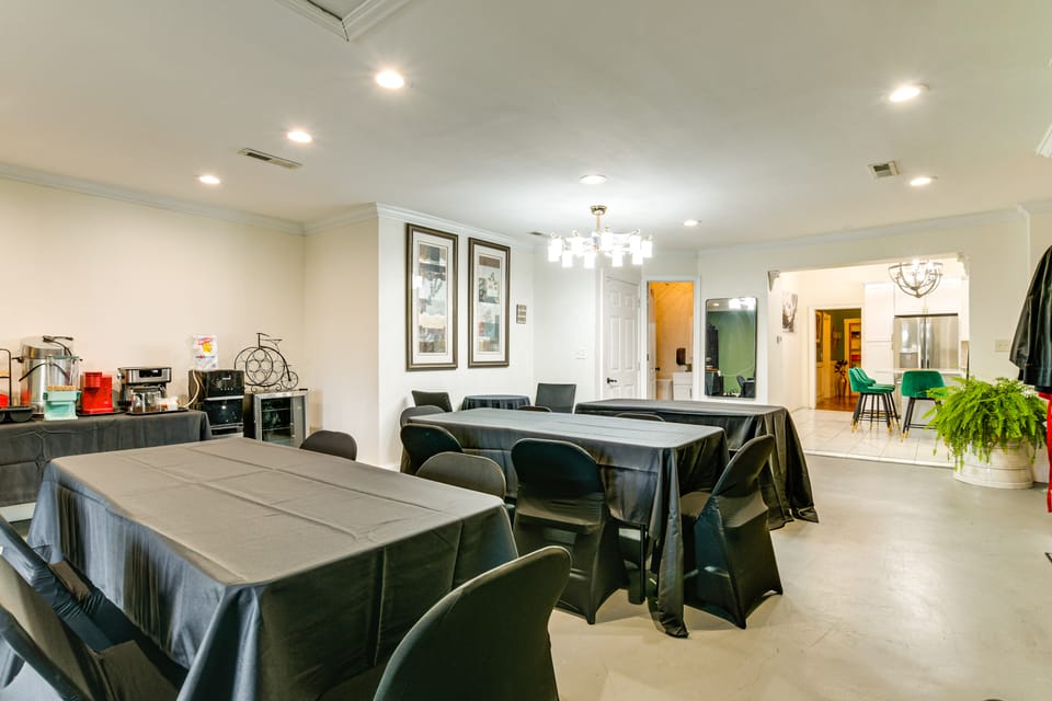 Huge Group Retreat Near Woodruff BMW & Greenville! House in South Carolina