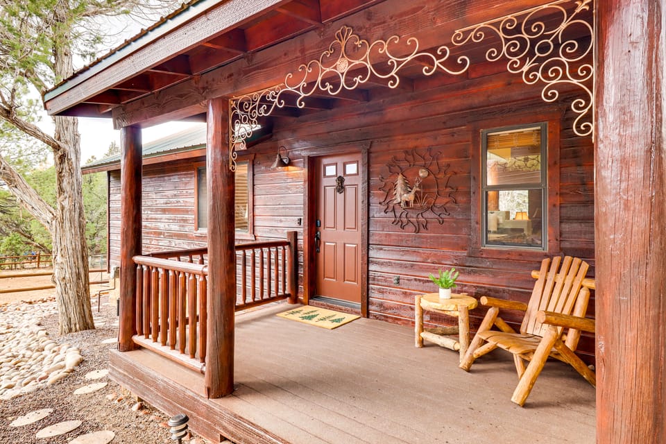 White Mountains Cabin: Near Trails & Lake Access! House in Show Low