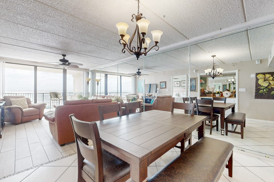 Resort-Style Gulf-View 2BR: Suntide III - Unit 609 Apartment in South Padre Island