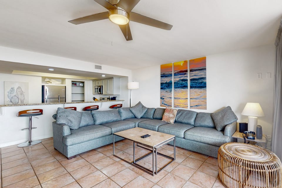 All-Suite 3BR, Beachfront: Suntide III - Unit 206 Apartment in South Padre Island