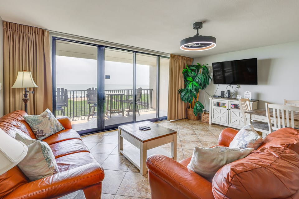 Beachfront, Stunning Views: Suntide III - Unit 403 Apartment in South Padre Island