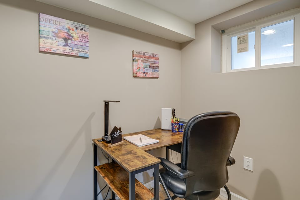 Remote-Work Hub! DC Unit 1 Mi to Rock Creek Park Apartment in District of Columbia