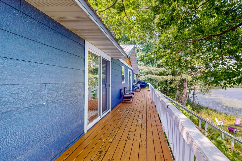 Dock & Fire Pit: 'Lakeside Solitude' in Deerwood! House in Minnesota