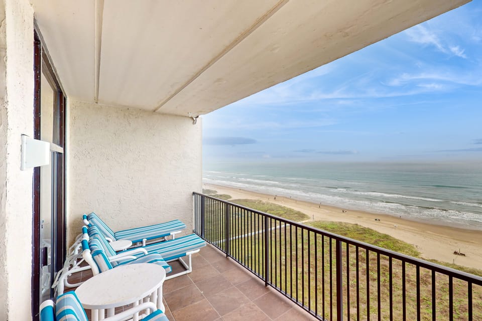 2BR Penthouse Beach Perch: Suntide III - Unit 1207 Apartment in South Padre Island