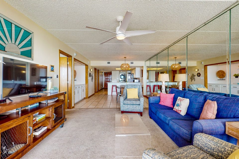 Beachfront 2BR, Luxe Perks: Suntide III - Unit 504 Apartment in South Padre Island