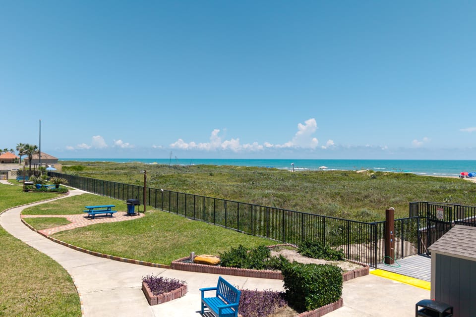 Resort 2BR w/ Patio, Perks: Suntide III - Unit 104 Apartment in South Padre Island
