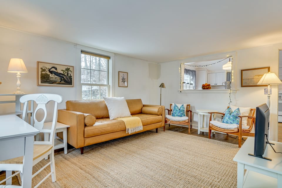 12 Mi to Bromley Mtn Ski Resort: Quiet Hideaway House in Vermont