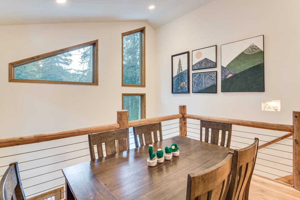 Creekside Colorado Getaway: Hike, Explore + Unwind House in Colorado