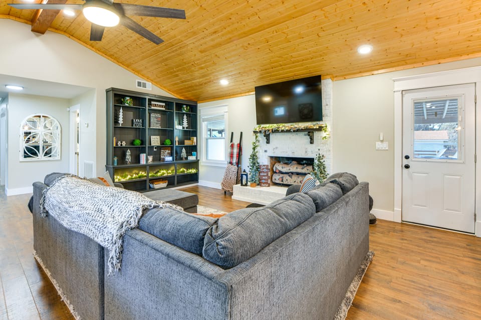 Family Getaway Near Callaway Gardens House in Georgia