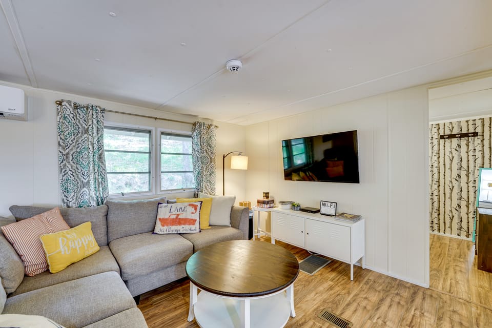 Ozarks Family Retreat w/ Beaver Lake Access! House in Beaver Lake