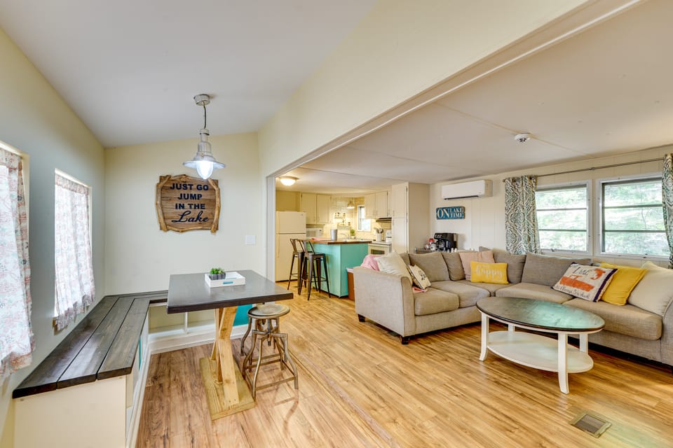 Ozarks Family Retreat w/ Beaver Lake Access! House in Beaver Lake