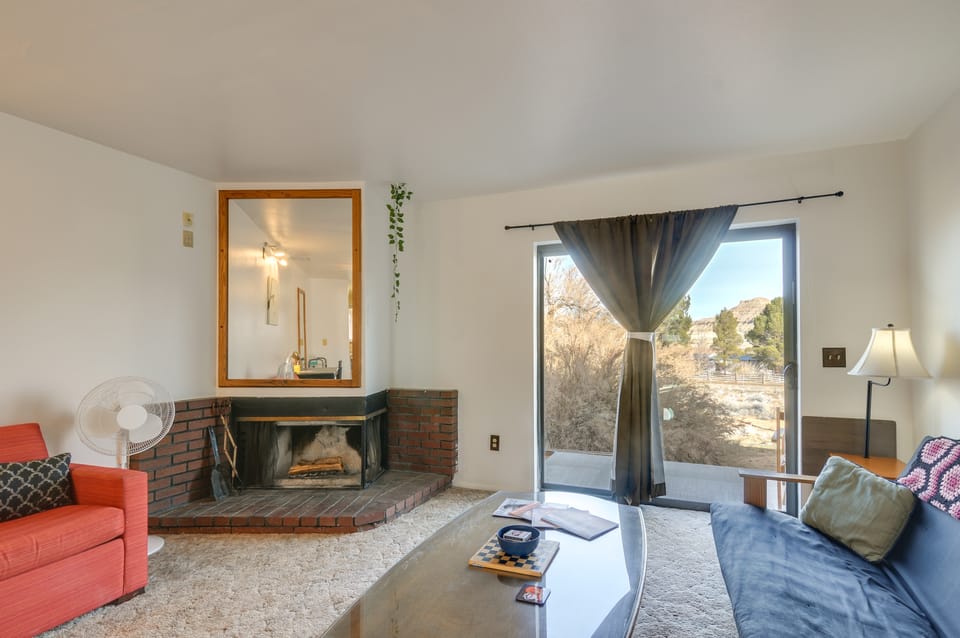 Adventure Base 3 Near Lake Powell - Dog Friendly Apartment in Utah