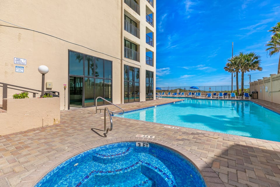 2BR w/ Luxury Resort Perks: Suntide III - Unit 507 Apartment in South Padre Island