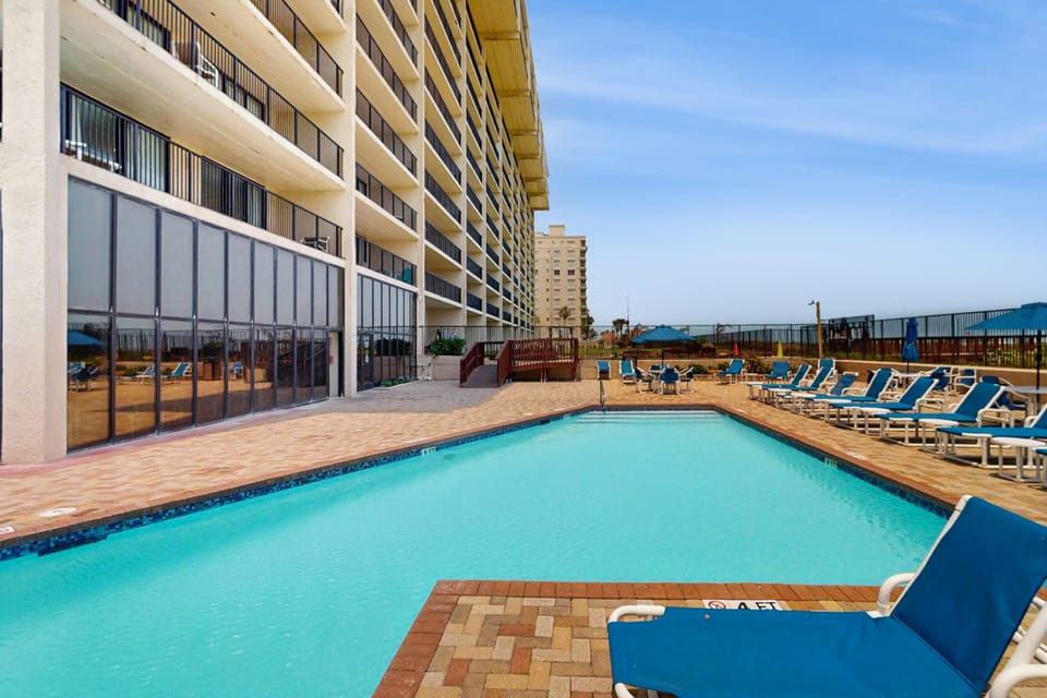 2BR w/ Luxury Resort Perks: Suntide III - Unit 507 Apartment in South Padre Island