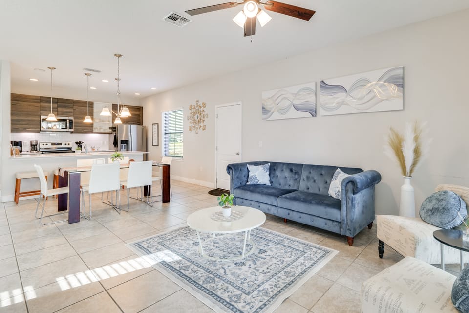 Golf, Dine & Unwind Poolside! Haines City Getaway House in Haines City