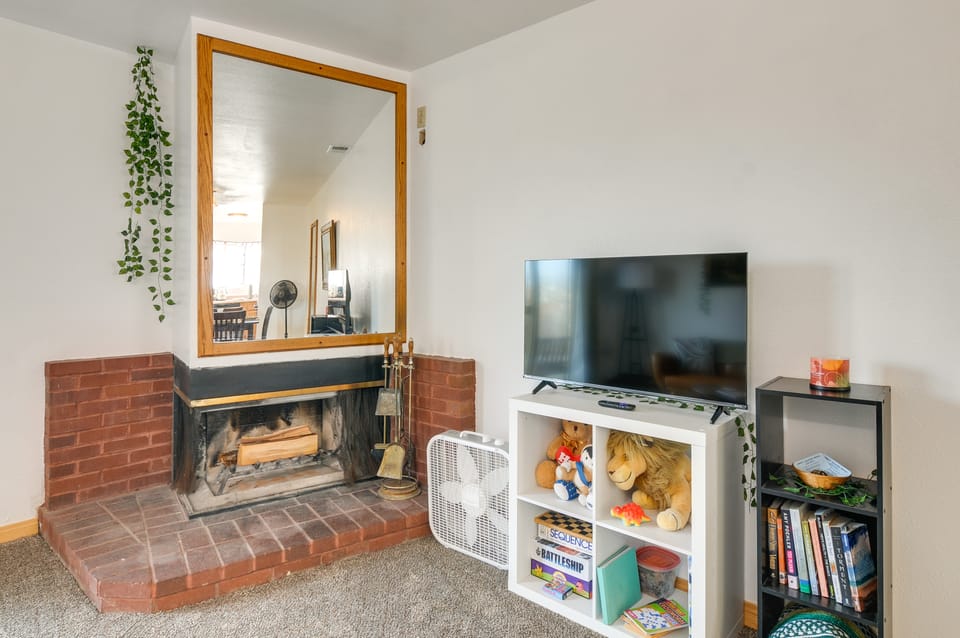Adventure Base 2 Near Lake Powell Apartment in Utah