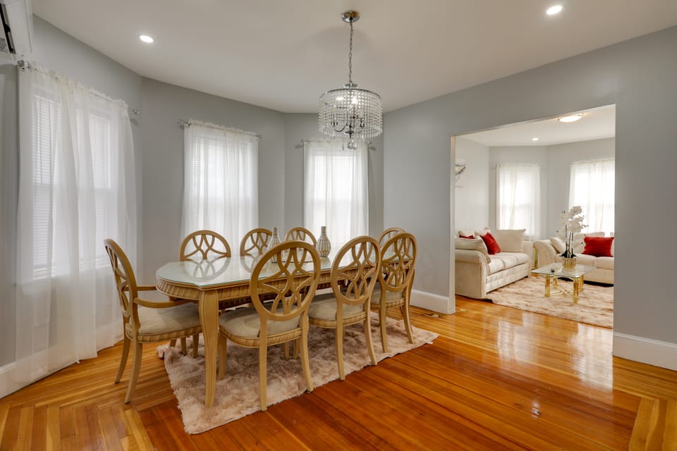 All-Season Fun! Charming Apt 3 Mi to Blue Hills Apartment in Milton