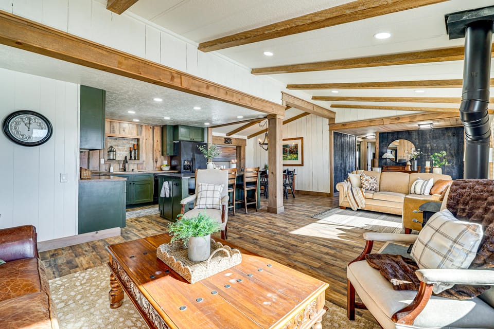 'Luna Ranchhouse' Nestled Among the Pines! House in New Mexico