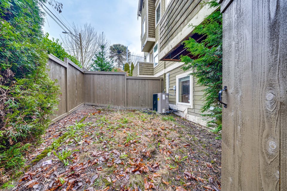 2 Mi to Matches at Lumen Field! Seattle Townhome Apartment in Seattle