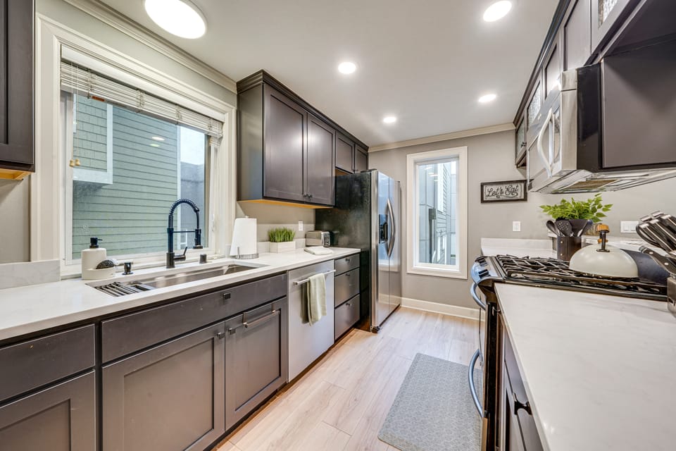 2 Mi to Matches at Lumen Field! Seattle Townhome Apartment in Seattle