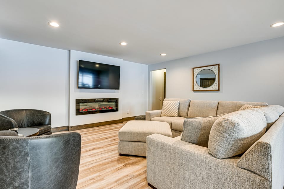 Family Fun on the Lake! Wisconsin Upland Getaway House in Wisconsin