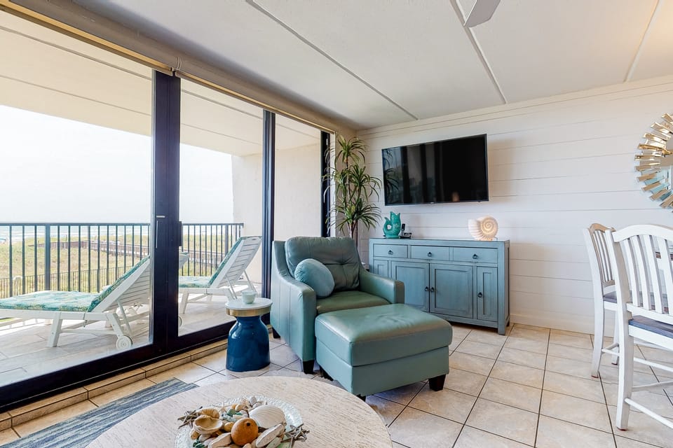 Gulf-View Condo w/ Perks: Suntide III - Unit 205 Apartment in South Padre Island