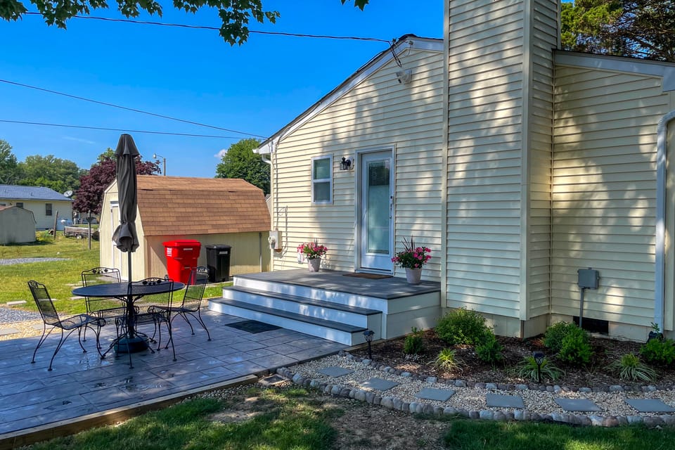3 Mi to Washington College! Updated Home w/ Patio House in Maryland