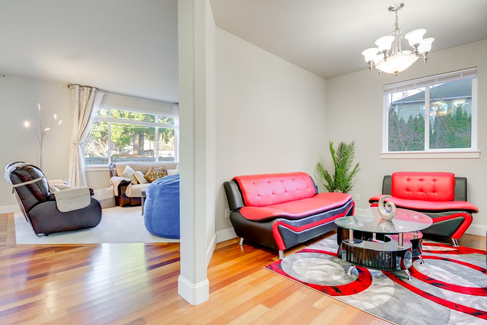 Gateway to Seattle! Lynnwood Home w/ Gazebo & Yard House in Paine Lake Stickney