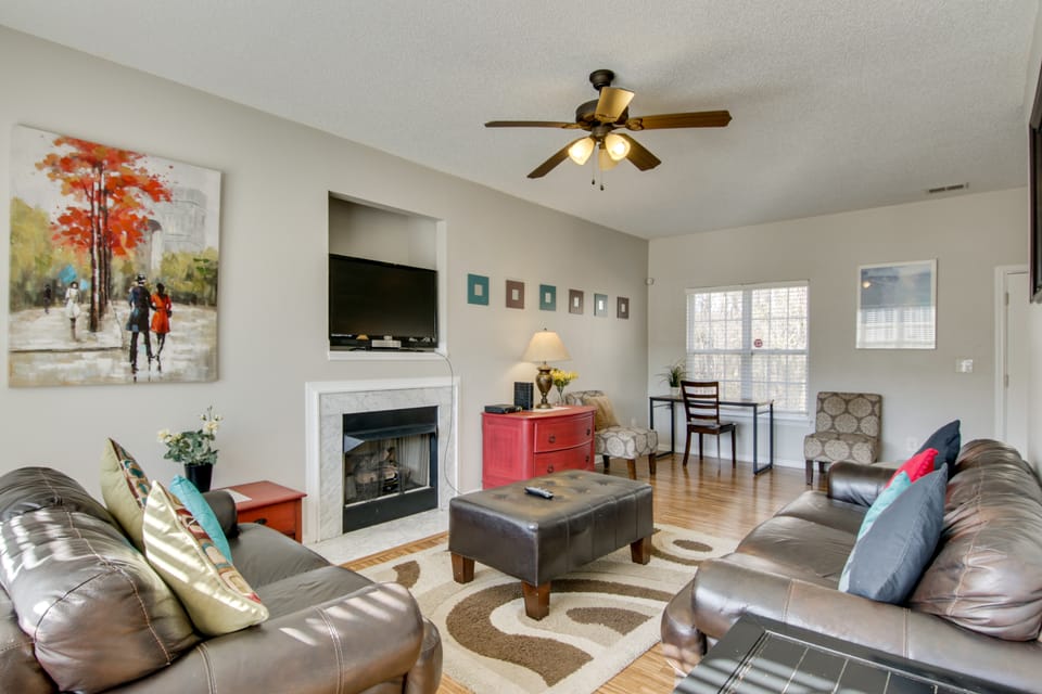 Quiet Oasis in Charlotte! Home Near UNCC Campus House in Charlotte